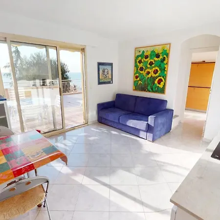 26tl - 3p Climatisé Avec Parking Et Terrasse Appartamento